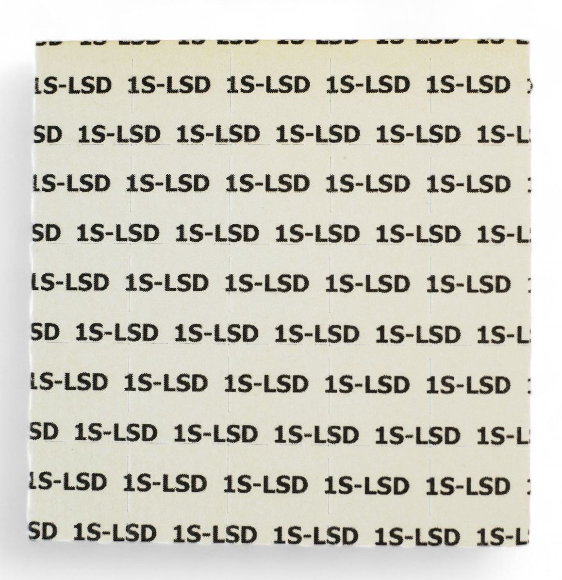 store_01JCBBZHTJW304D5JZ8Y01YCB7_assets_1732703738311-Blotter-300x300-1 KÖP 1S-LSD ONLINE